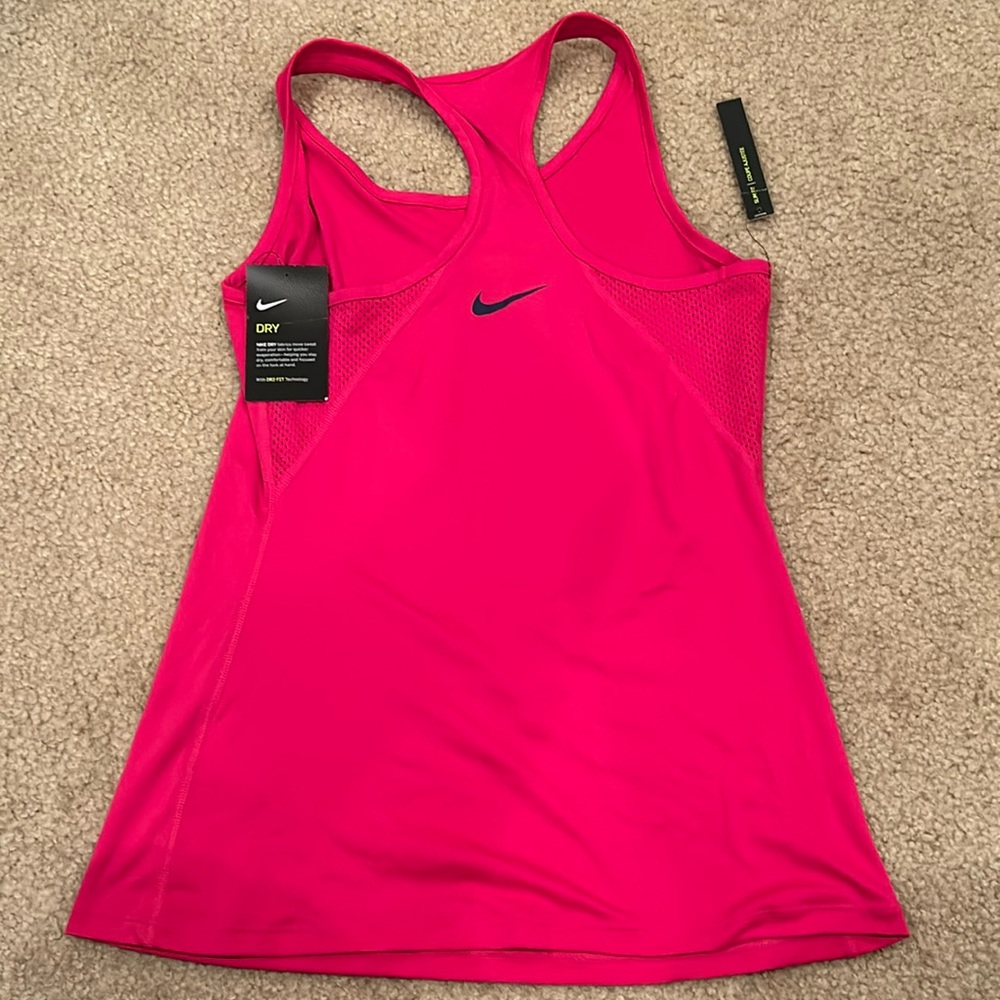 NWT Dri-Fit Nike Pink Tank Top Size Small